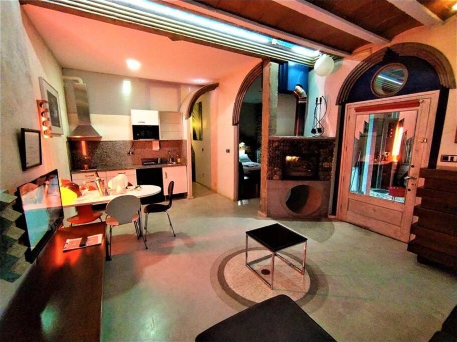 Zentral Club Neutron-Jacuzzi Apartamento Belmonte De Miranda Exterior foto